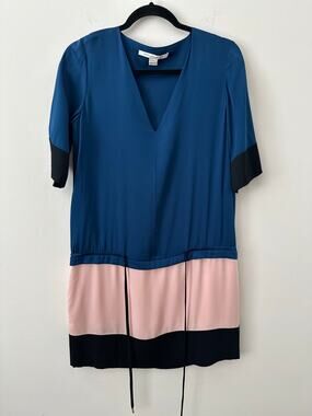 Diane von Furstenberg Silk Shirt Dress Women's Size 4 Navy and Pink Dropwaist